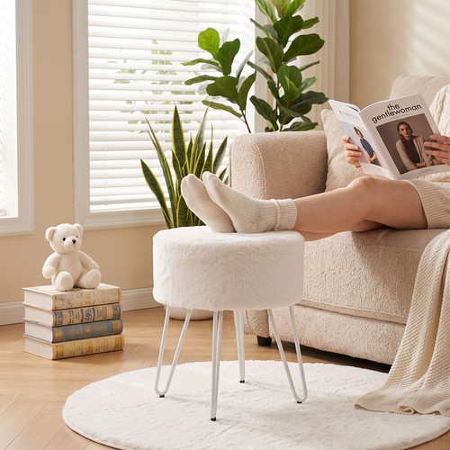 Fluffy faux rabbit fur - faux,