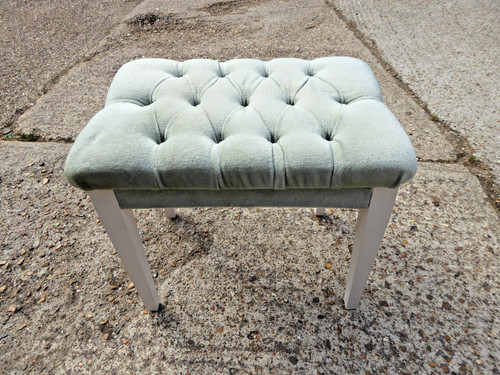 Green velvet upholstered - green,
