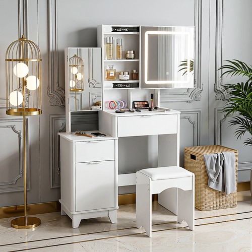 Dressing table with - dressing, drawers